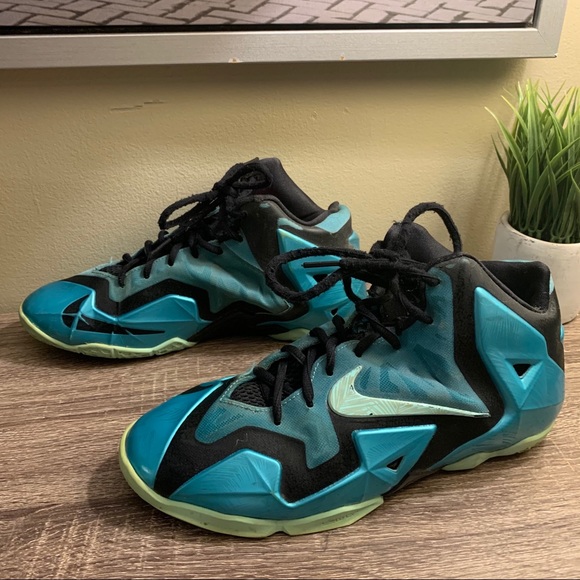 Nike Lebron 11 South Beach - Picture 4 of 11